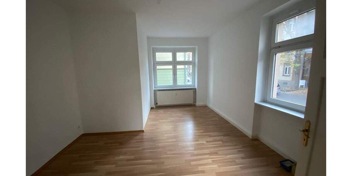 Etagenwohnung Weimar Westvorstadt - 2 Zimmer, 65 m&sup2;, 695&euro; | Angebot:24671072