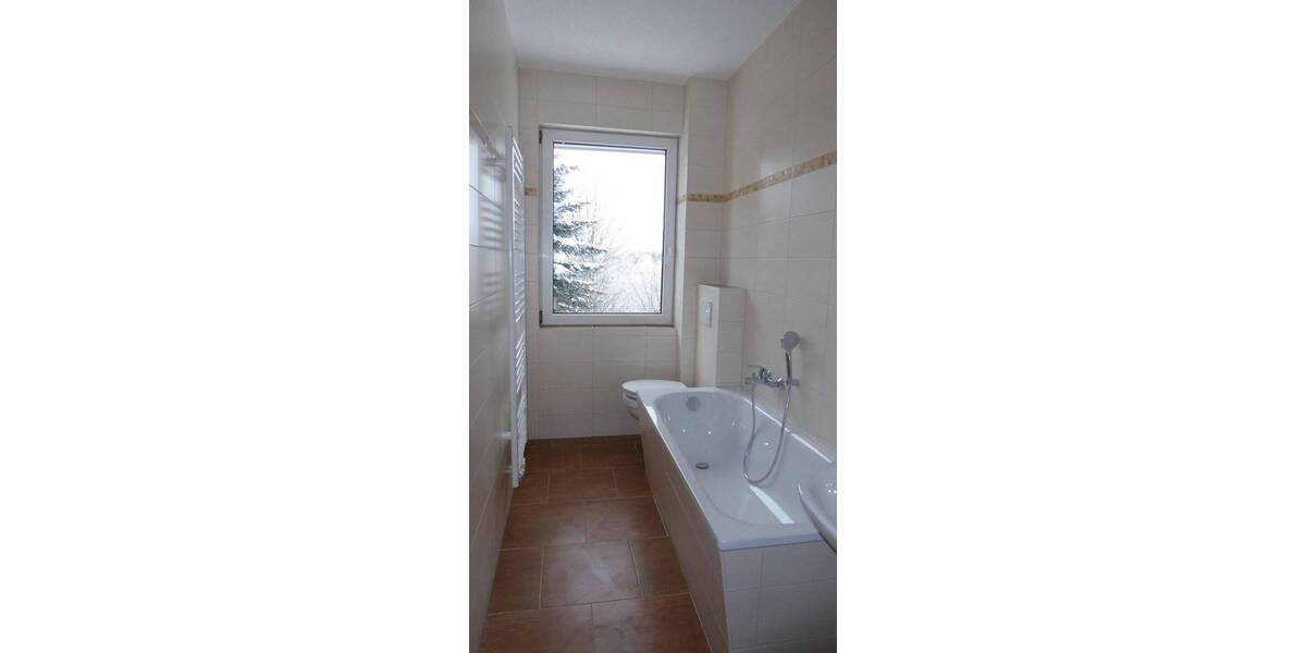 Etagenwohnung Saalfeld/Saale Saale - 3 Zimmer, 66 m&sup2;, 429&euro; | Angebot:25749443