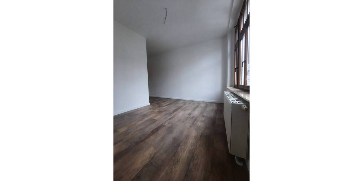 Etagenwohnung Zwickau Pölbitz - 5 Zimmer, 156 m&sup2;, 1.095&euro; | Angebot:26170929