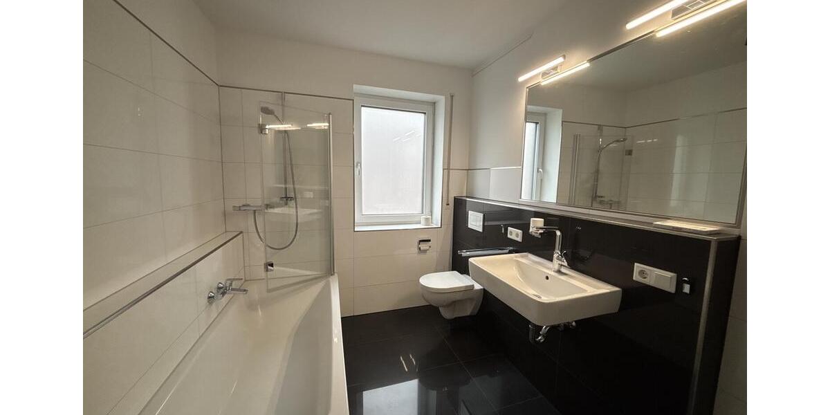 Etagenwohnung Dinklage - 3 Zimmer, 90 m&sup2;, 850&euro; | Angebot:26638043