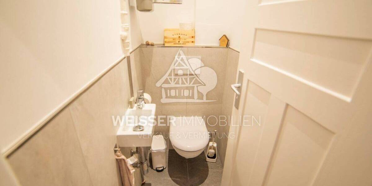 Etagenwohnung Fürth Innenstadt - 2 Zimmer, 60 m&sup2;, 670&euro; | Angebot:26118088