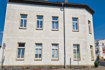 Große 3-4-Zimmer-Wohnung 95 m² | renoviert | Stellplatz möglich 4 zimmer