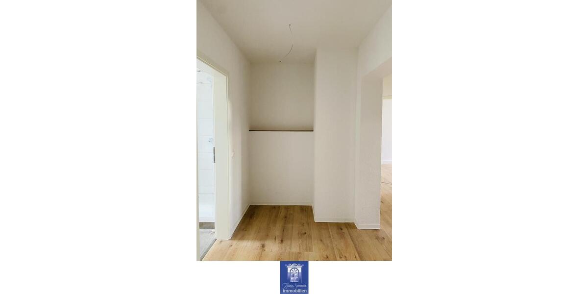 Etagenwohnung Hartha - 3 Zimmer, 73 m&sup2;, 404&euro; | Angebot:24496379