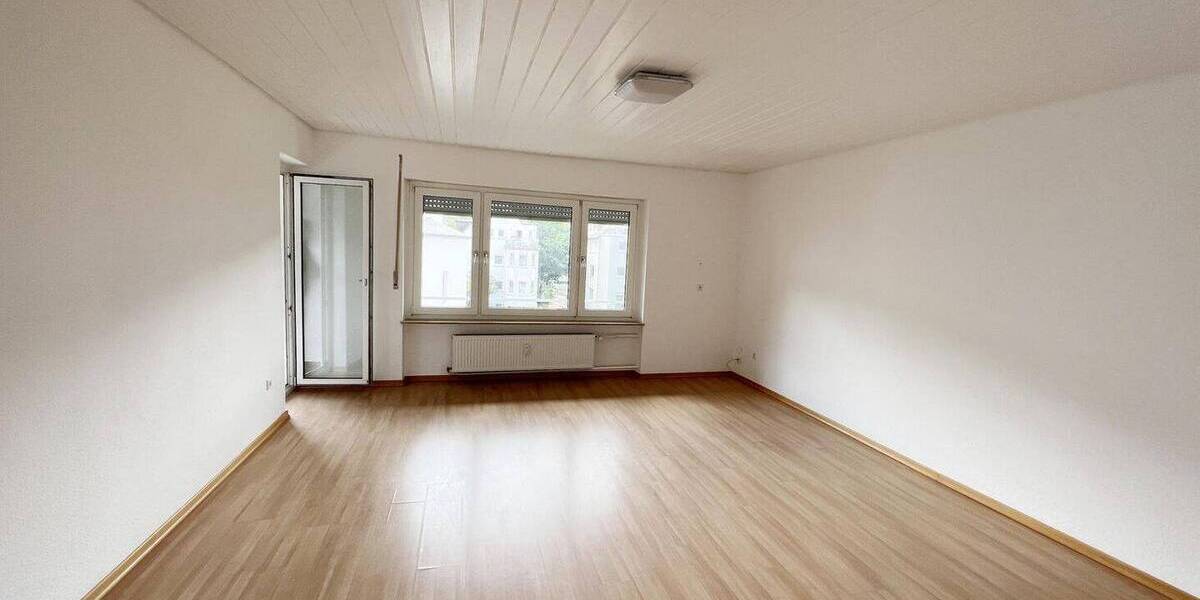 Etagenwohnung Stuttgart Süd - 3 Zimmer, 86 m&sup2;, 1.450&euro; | Angebot:26768412