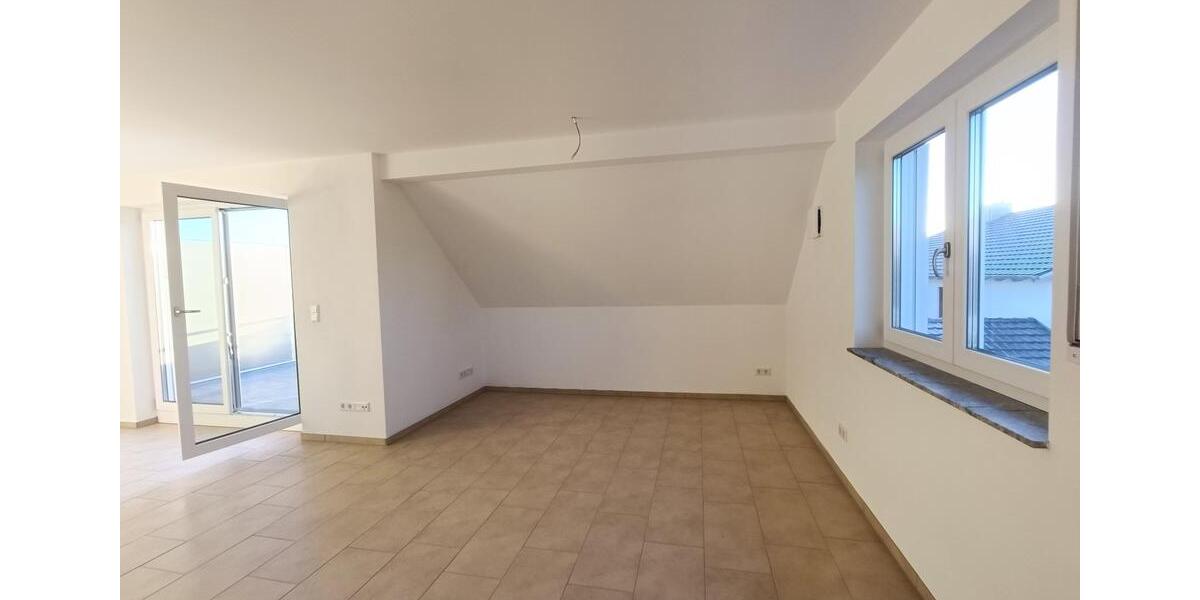 Dachgeschoßwohnung Großmehring - 2 Zimmer, 49 m&sup2;, 690&euro; | Angebot:26606048