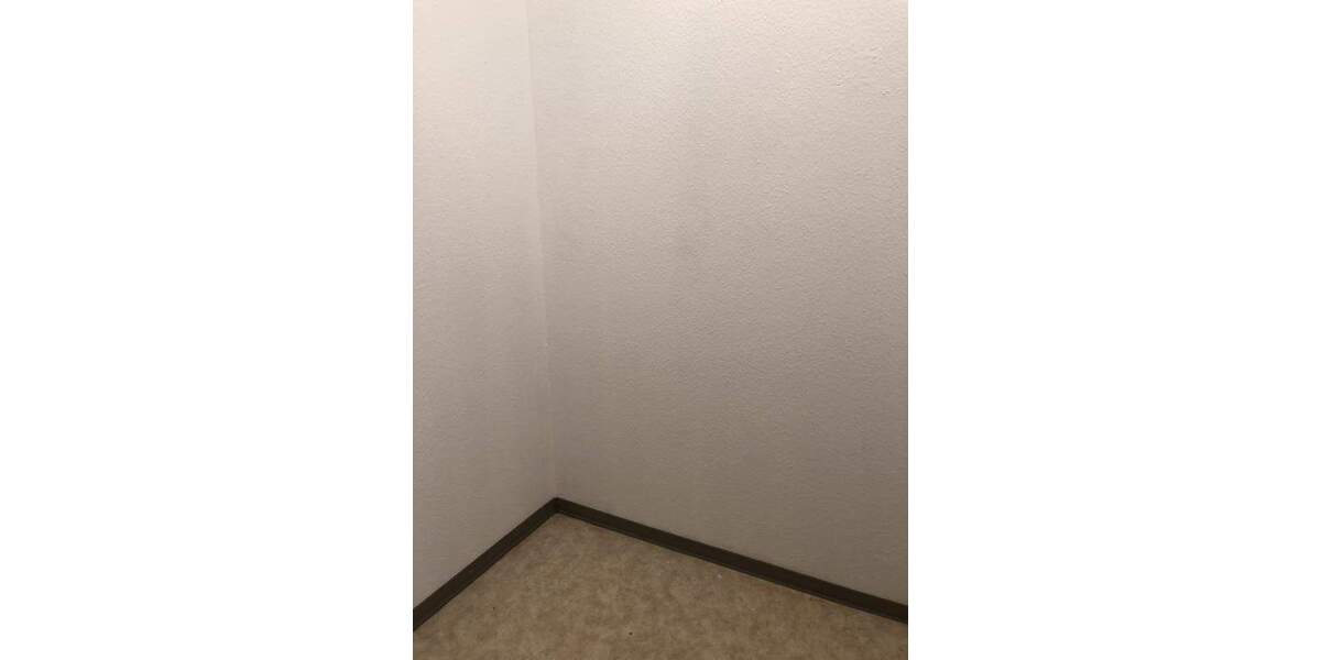 Etagenwohnung Mittweida - 2 Zimmer, 66 m&sup2;, 375&euro; | Angebot:24776864