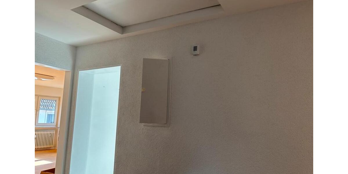 Etagenwohnung Butzbach - 6 Zimmer, 180 m&sup2;, 1.980&euro; | Angebot:26606603