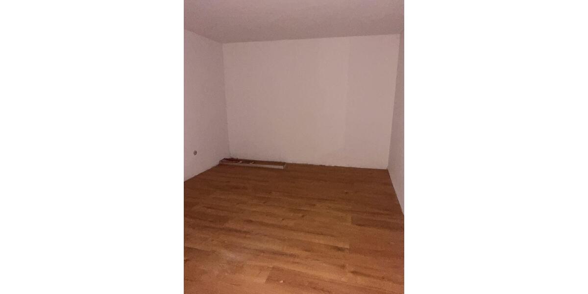 Etagenwohnung Kaarst - 4 Zimmer, 138 m&sup2;, 1.050&euro; | Angebot:25261450