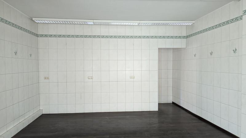 Ladengeschäft mit Nebenräumen ab sofort zu vermieten zimmer