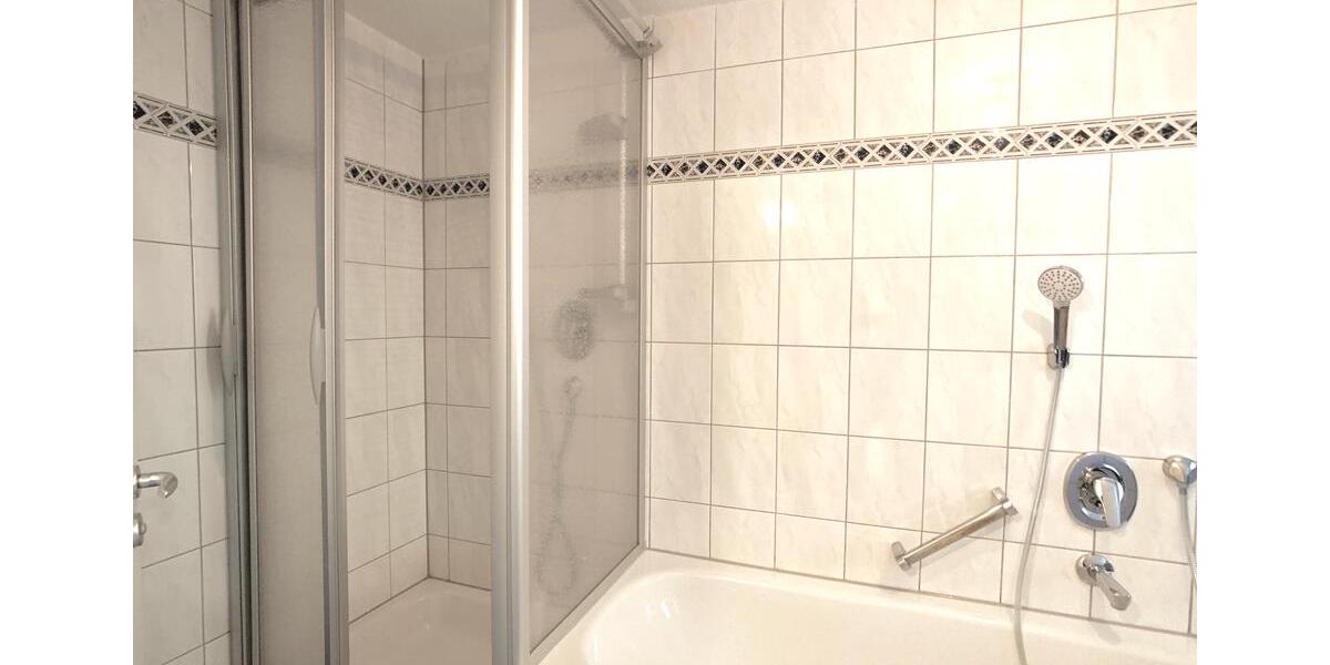 Erdgeschoßwohnung Baiersbronn - 3.5 Zimmer, 95 m&sup2;, 690&euro; | Angebot:23794105