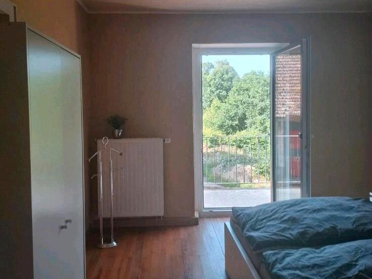 Etagenwohnung Heusweiler - 4 Zimmer, 120 m&sup2;, 50&euro; | Angebot:24591377