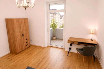 Wohnung Augsburg Innenstadt - 3 Zimmer, 15 m&sup2;, 590&euro; | Angebot:25875095