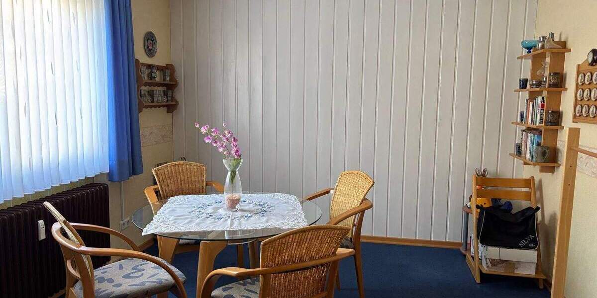 Etagenwohnung Engelskirchen Ründeroth - 4 Zimmer, 127 m&sup2;, 1.100&euro; | Angebot:25666273