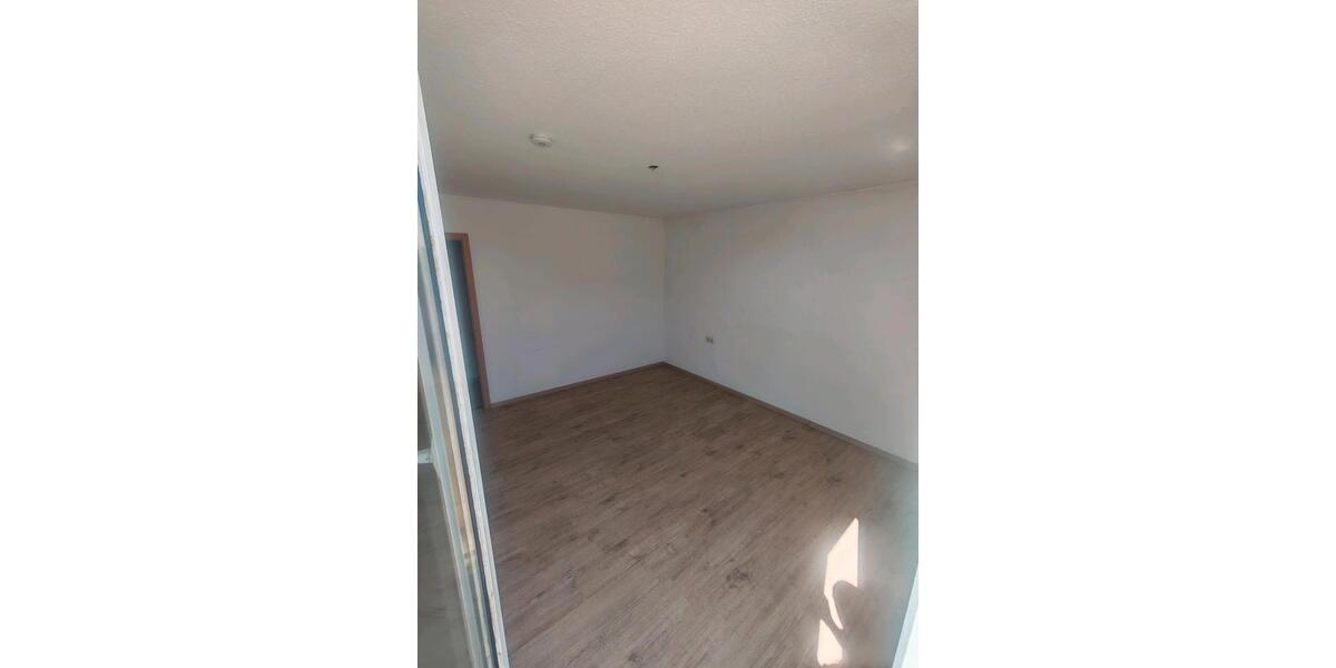 Maisonettenwohnung Saarbrücken West - 3 Zimmer, 70 m&sup2;, 800&euro; | Angebot:26522882