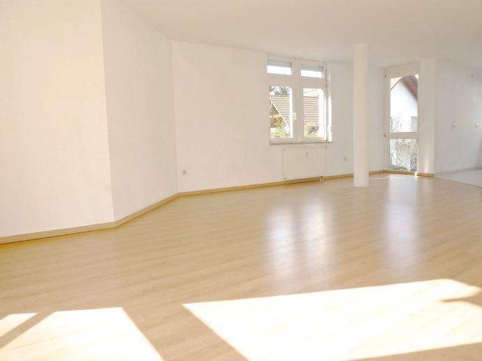 Etagenwohnung Nürnberg Eibach - 3 Zimmer, 98 m&sup2;, 1.300&euro; | Angebot:24916116