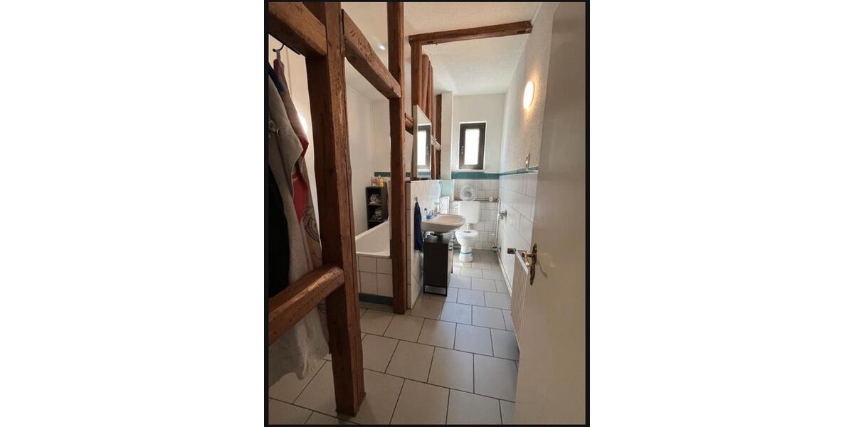 Etagenwohnung Schmalkalden - 4 Zimmer, 105 m&sup2;, 927&euro; | Angebot:25224316