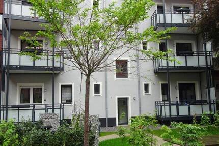 StadtWohnung, 3,5-Räume mit Balkon im 1. Obergeschoss