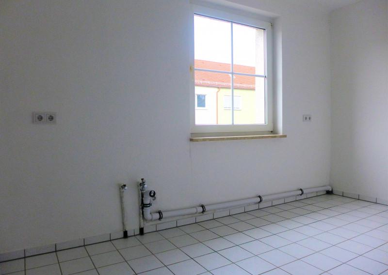 Etagenwohnung Sondershausen - 3 Zimmer, 82 m&sup2;, 396&euro; | Angebot:26283623
