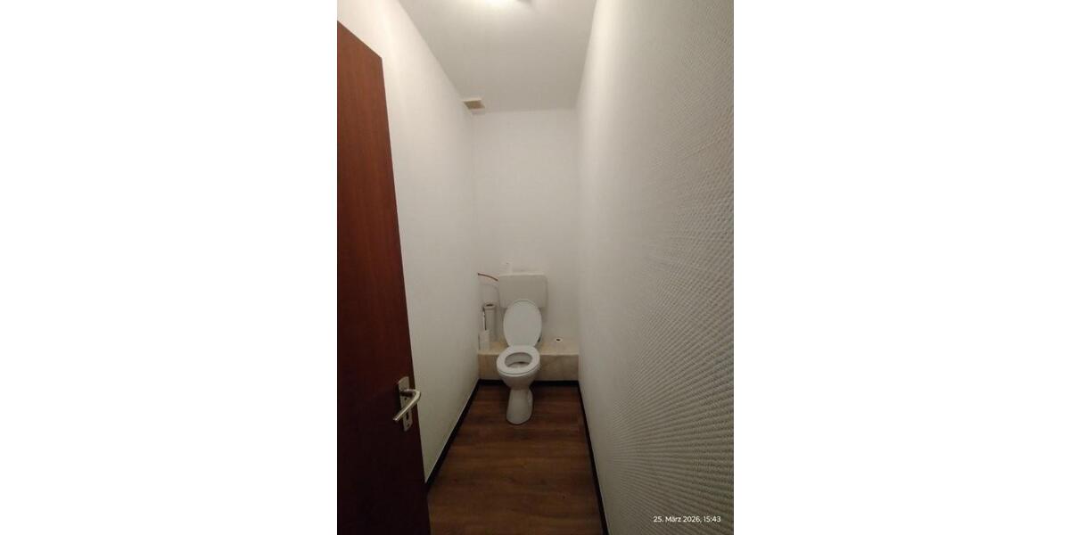 Köln-Ehrenleld (Bickendorf) freitragende Gewerbehhalle mit Büro, Verkaufs- und Ausstellungsfläche (ca. 1000 m²) + ca. 450 m² Parkplätze U-Bahn-Haltestelle Akazienweg - Gewerbeobjekt Köln Ehrenfeld | Angebot:25968416