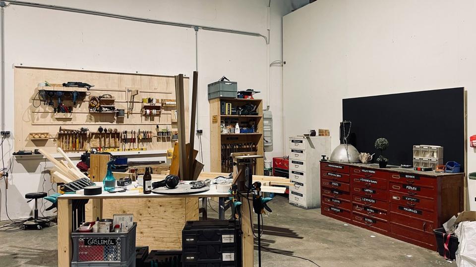 Gewerbeobjekt Köln Kalk - 150&euro; | Angebot:25471013