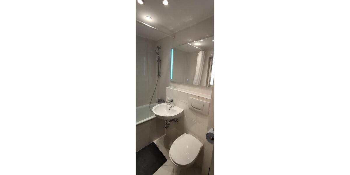 Wohnen auf Zeit Köln Mülheim - 3 Zimmer, 25 m&sup2;, 650&euro; | Angebot:25649811