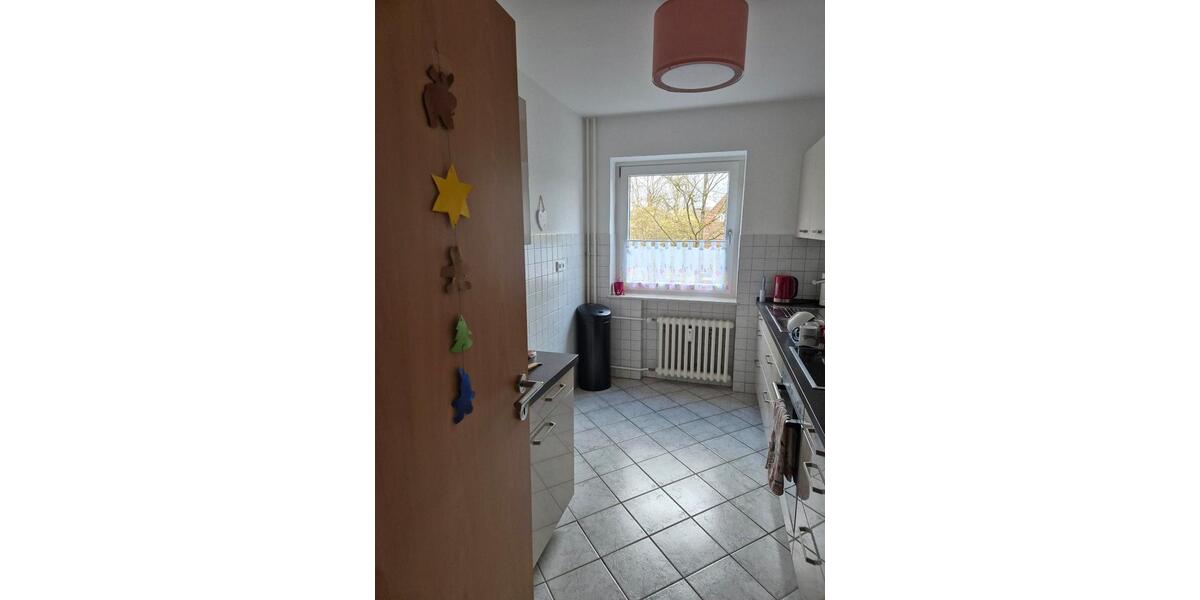 Etagenwohnung Kiel Ellerbek - 3 Zimmer, 75 m&sup2;, 1.275&euro; | Angebot:26037756