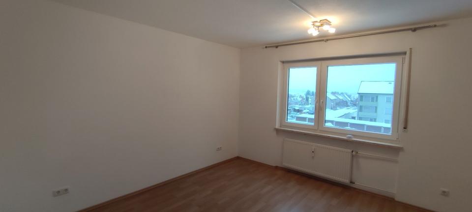 Etagenwohnung Wunsiedel - 2 Zimmer, 68 m&sup2;, 530&euro; | Angebot:25906808