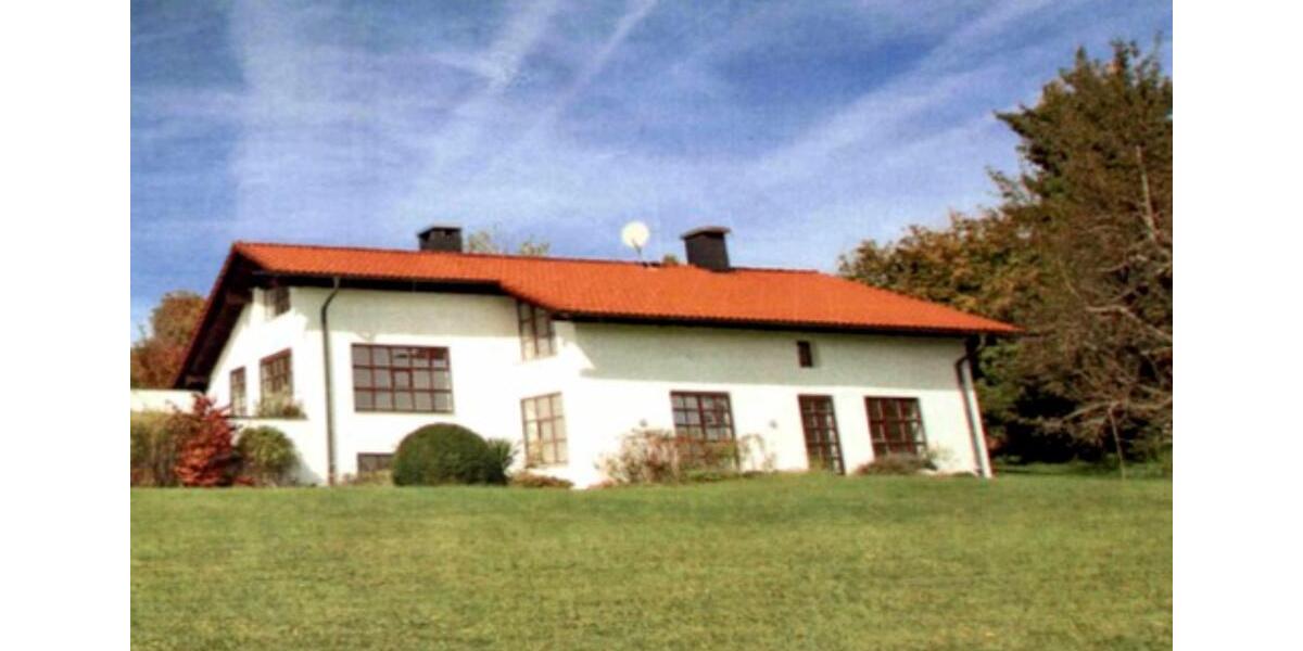 Großes Zimmer in Villa in Icking 1 zimmer