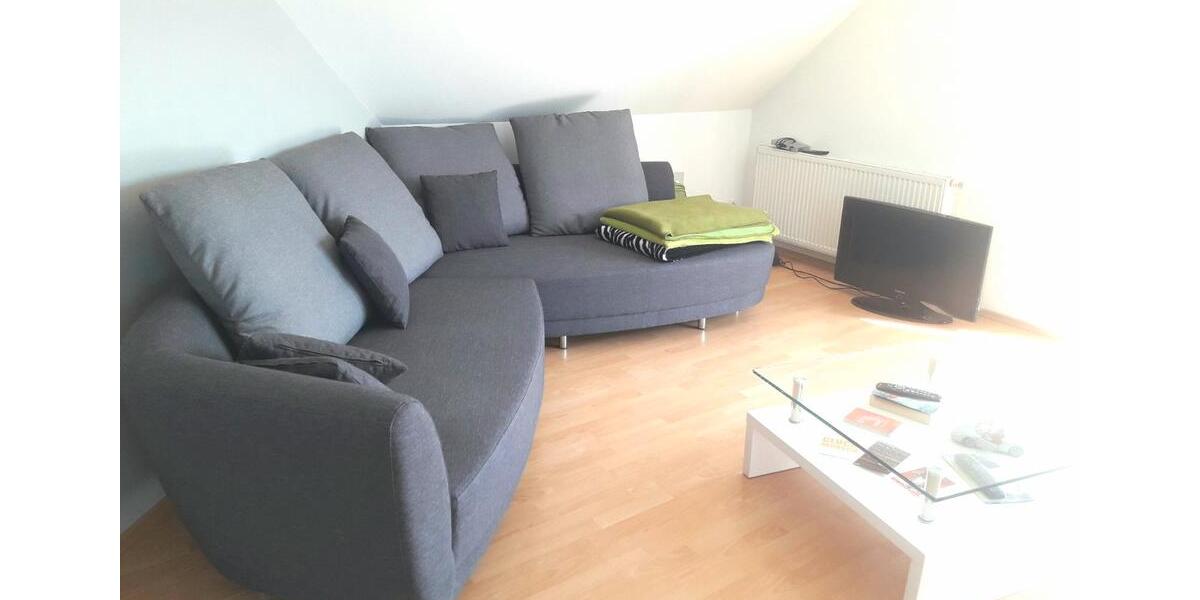 Dachgeschoßwohnung Oerlinghausen - 2.5 Zimmer, 70 m&sup2;, 630&euro; | Angebot:26423230