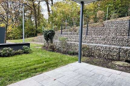 Wohnung Deggendorf - 2 Zimmer, 93 m&sup2;, 900&euro; | Angebot:25284120