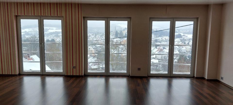 Tolle repräsentative Wohnung zu vermieten! 3 zimmer