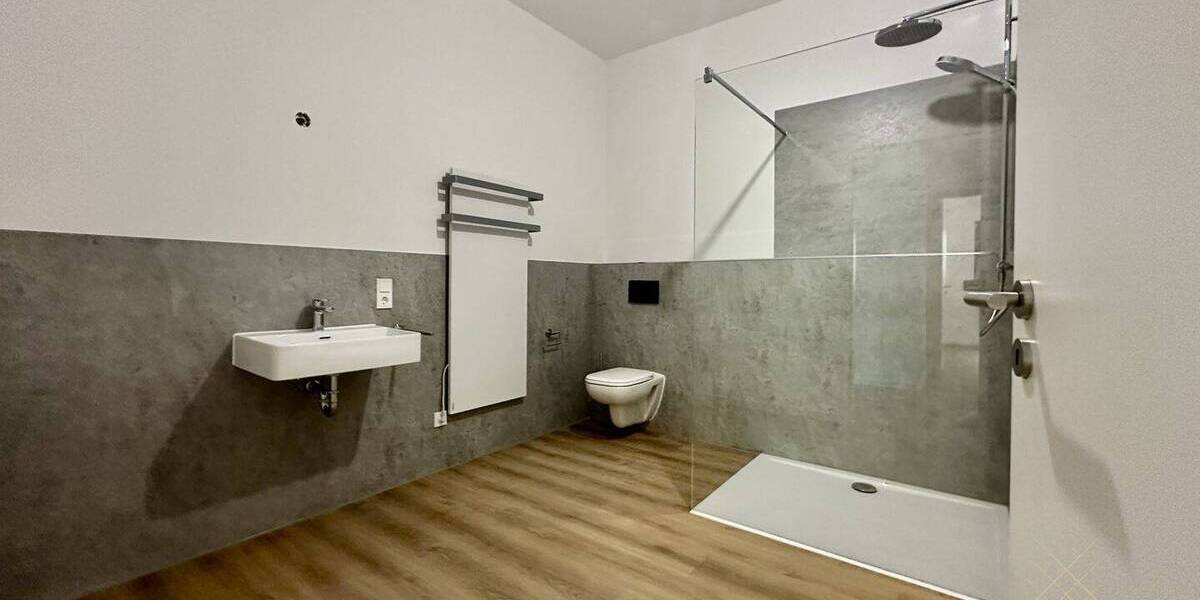 Etagenwohnung Kirn - 3 Zimmer, 92 m&sup2;, 1.160&euro; | Angebot:25739665