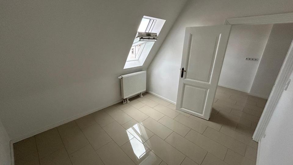 Dachgeschoßwohnung Berlin Treptow-Köpenick - 2 Zimmer, 50 m&sup2;, 1.100&euro; | Angebot:26074713