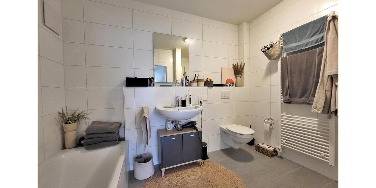 Dachgeschoßwohnung Uplengen - 2 Zimmer, 62 m&sup2;, 650&euro; | Angebot:26662059