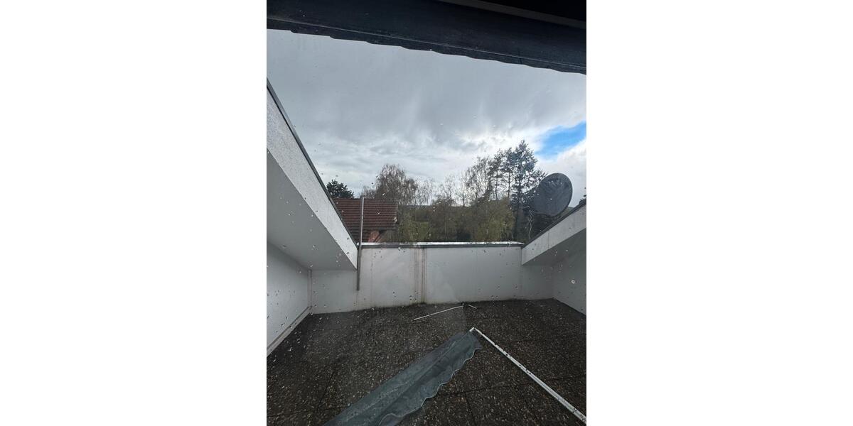 Dachgeschoßwohnung Saarlouis - 3 Zimmer, 90 m&sup2;, 980&euro; | Angebot:25892458