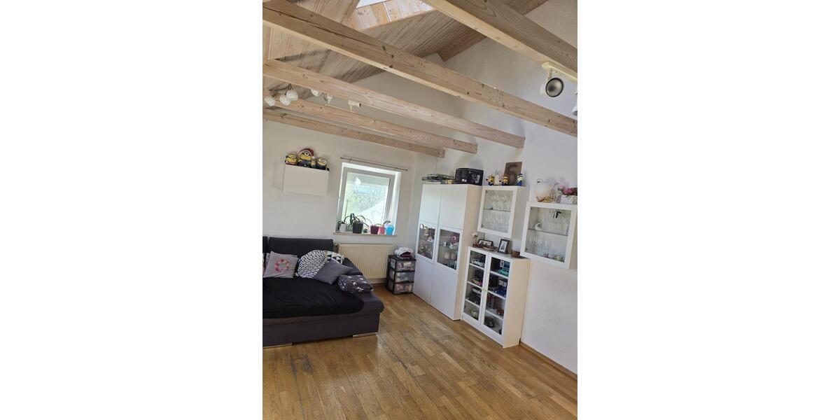 Dachgeschoßwohnung Bidingen - 4.5 Zimmer, 127 m&sup2;, 1.450&euro; | Angebot:26535676