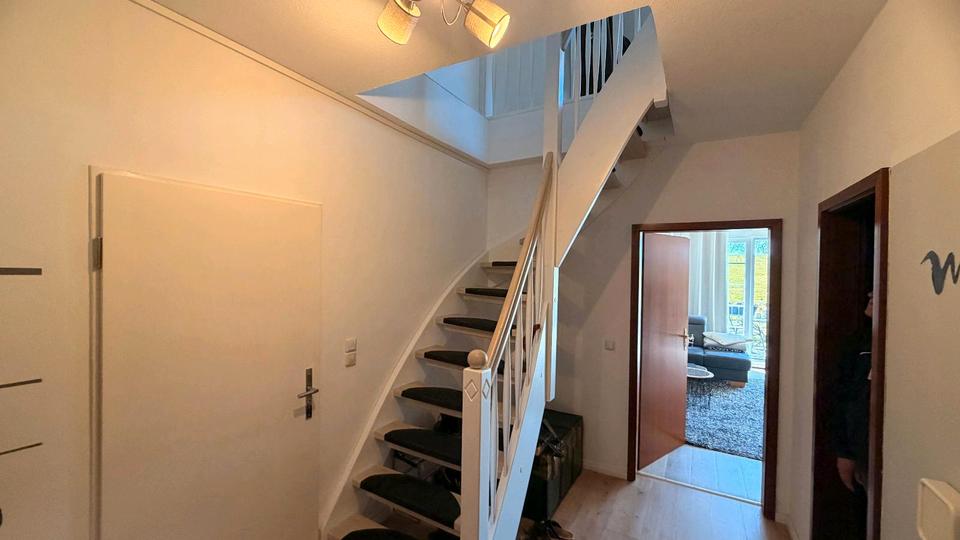 Maisonettenwohnung Burg (Dithmarschen) - 3 Zimmer, 100 m&sup2;, 1.100&euro; | Angebot:26429250