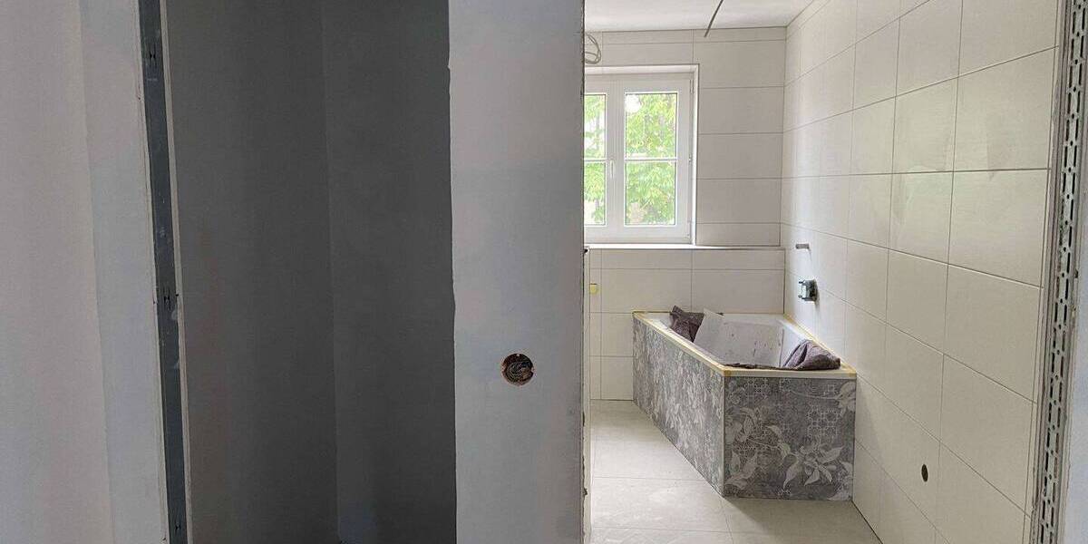 Etagenwohnung Forchheim - 5 Zimmer, 193 m&sup2;, 1.985&euro; | Angebot:26065272