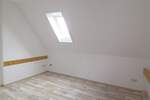 Moderne 3-Raum-DG-Wohnung mit Garage und gemeinschaftlichen Grundstück bei Bautzen 3 zimmer