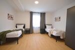 Wohnen auf Zeit Detmold Hakedahl - 10 Zimmer, 250 m&sup2;, 30&euro; | Angebot:24784467