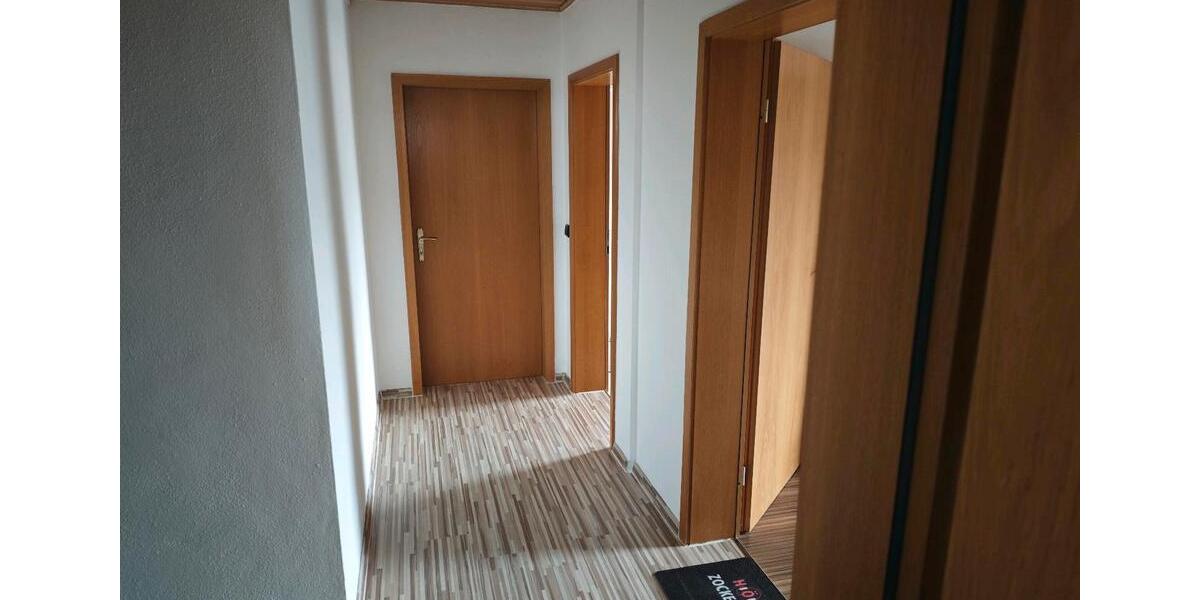 Wohnen auf Zeit Rattiszell - 3 Zimmer, 150 m&sup2;, 20&euro; | Angebot:23733818