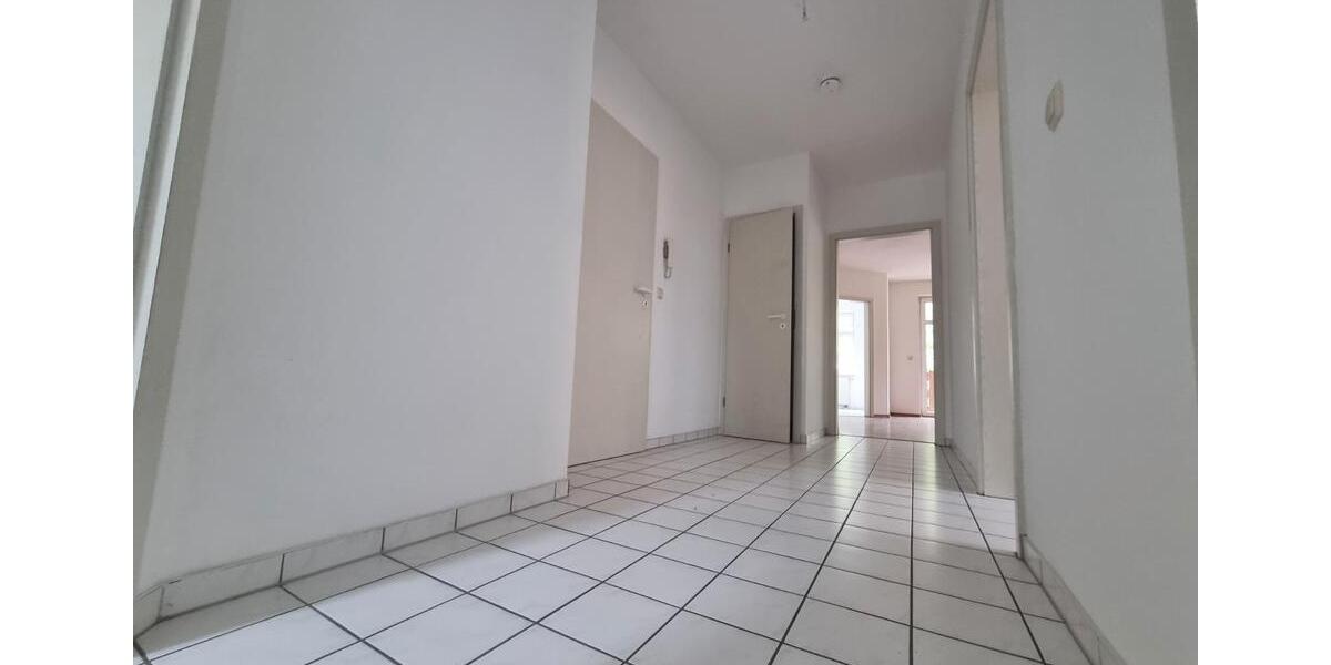 Etagenwohnung Halberstadt - 3 Zimmer, 77 m&sup2;, 385&euro; | Angebot:26617825