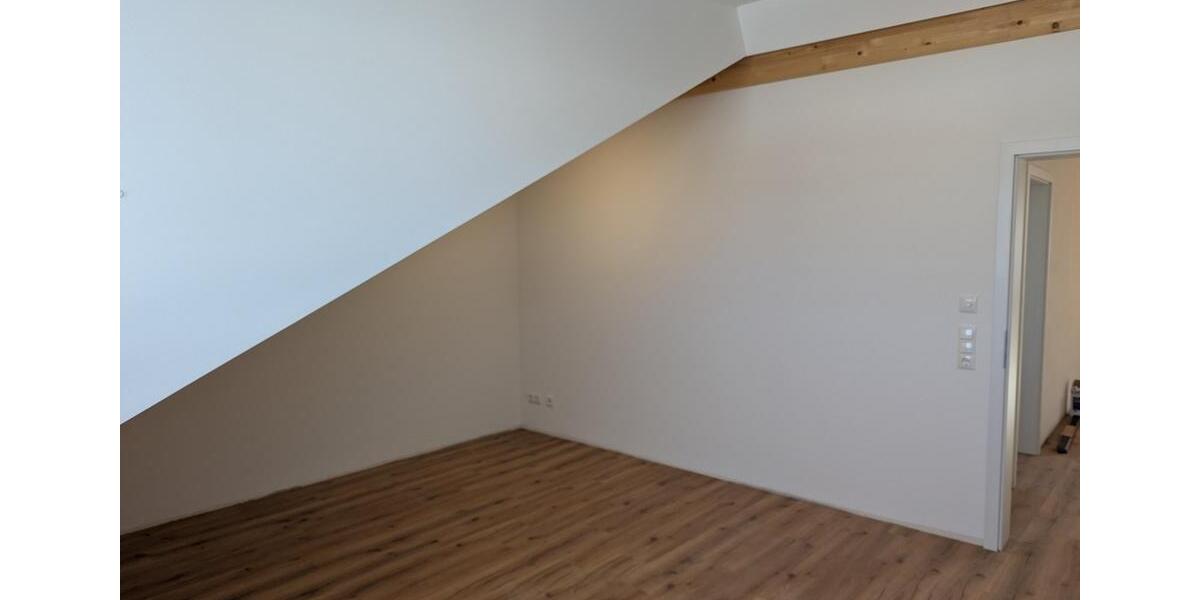 Dachgeschoßwohnung Marktoberdorf - 4 Zimmer, 86 m&sup2;, 1.290&euro; | Angebot:23683615