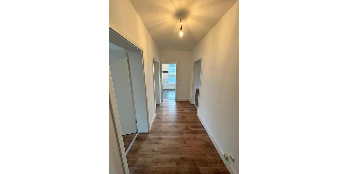 Schöne, große, helle 3ZKB Wohnung 115qm in Bad Wünnenberg-Haaren zimmer
