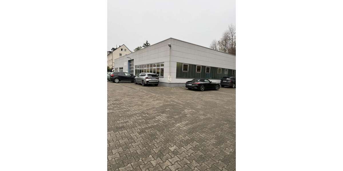 Halle in Velbert 3.200 € 527 m² zimmer