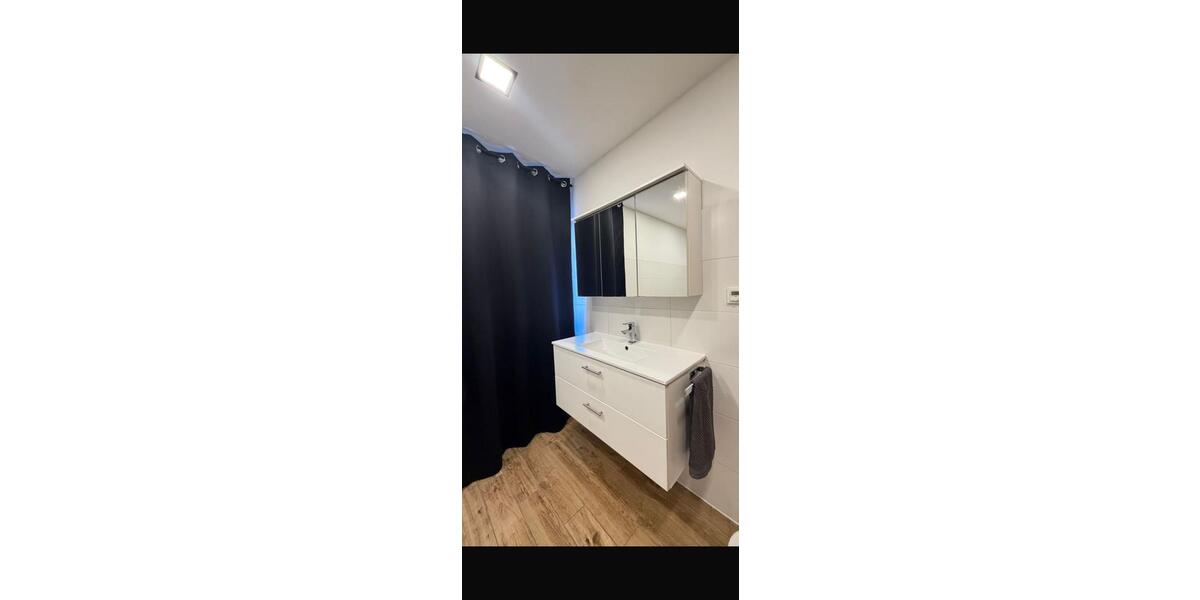 Erdgeschoßwohnung Löhne - 4 Zimmer, 120 m&sup2;, 1.300&euro; | Angebot:26491195