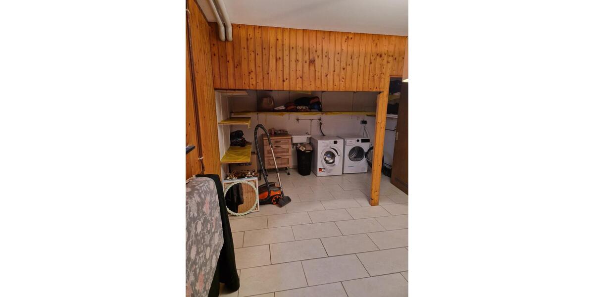 Erdgeschoßwohnung Jüchen - 1 Zimmer, 40 m&sup2;, 550&euro; | Angebot:24793693