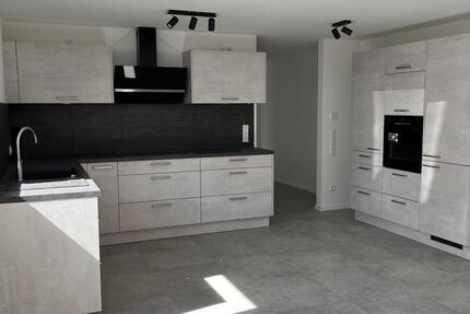 Wohnung Philippsburg - 2 Zimmer, 65 m&sup2;, 950&euro; | Angebot:27570787