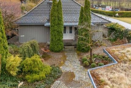 Haus Simonswald - 3.5 Zimmer, 216 m&sup2;, 3.300&euro; | Angebot:27620237