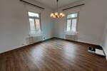 Etagenwohnung Friedberg (Hessen) Friedberg - 5 Zimmer, 170 m&sup2;, 1.250&euro; | Angebot:22950422